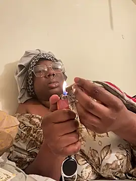 Stripchat sex cam DamnBubbles