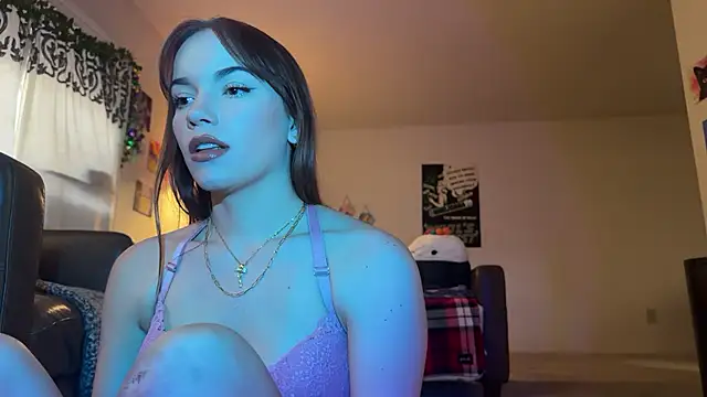 Stripchat sex cam welovebunny69