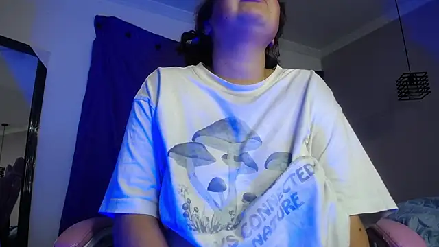 Stripchat sex cam SarayJhonsom