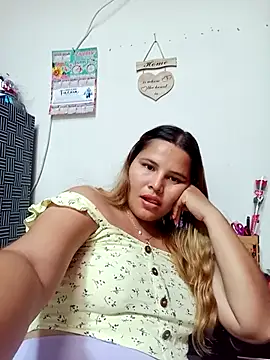 Stripchat sex cam Bichota_25