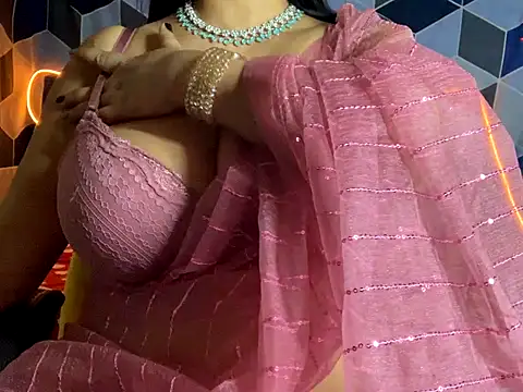 Stripchat sex cam Aishwarya_101