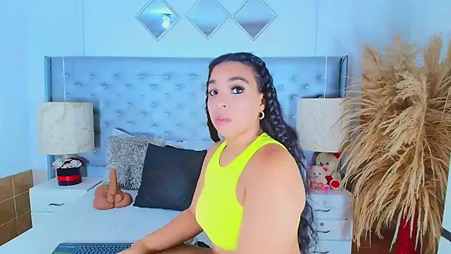 Stripchat sex cam EileenBenzon