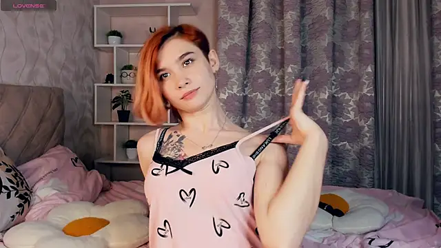 Stripchat sex cam RedLovely
