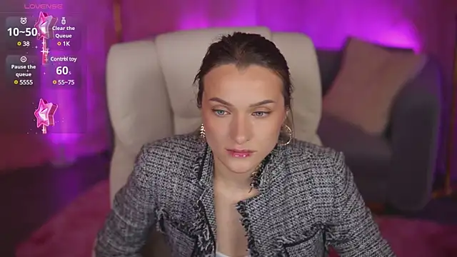 Stripchat sex cam EmmySkyy