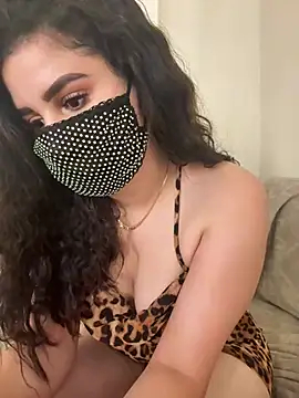 Stripchat sex cam kamy55