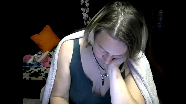 Stripchat sex cam wLESLYMOSw