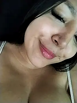 Stripchat sex cam KourtneyCox