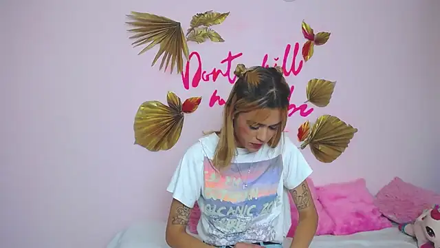 Stripchat sex cam CaimilleStone