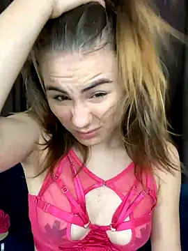 Stripchat sex cam YungBonnie