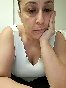 Stripchat sex cam gamzelim0755