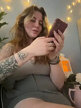 Stripchat sex cam MayaMystic