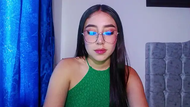 Stripchat sex cam MaddieSquirt