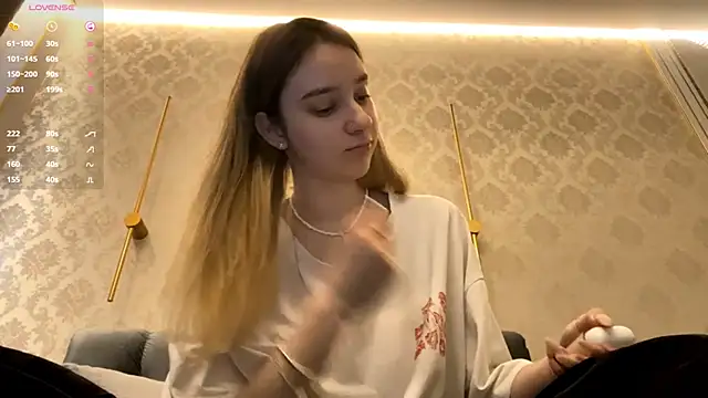 Stripchat sex cam DanaCore