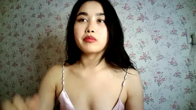 Stripchat sex cam tian_me