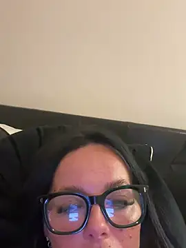 Stripchat sex cam juicylucie