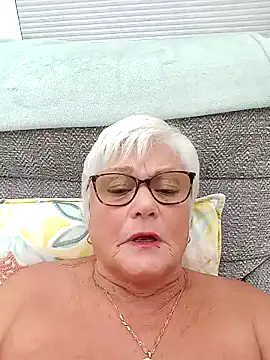 Stripchat sex cam suesinner