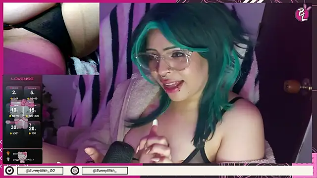 Stripchat sex cam NaughtyBunnySex