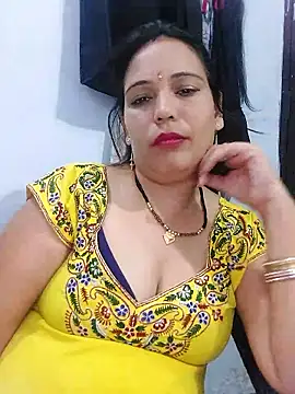 Stripchat sex cam Poojabhabi101