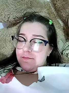 Stripchat sex cam HunnyyLove
