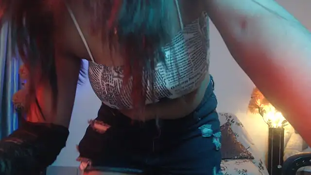 Stripchat sex cam golden_shine